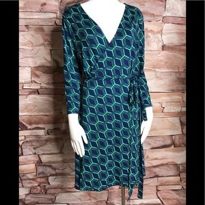 Just Fab woman dress size L